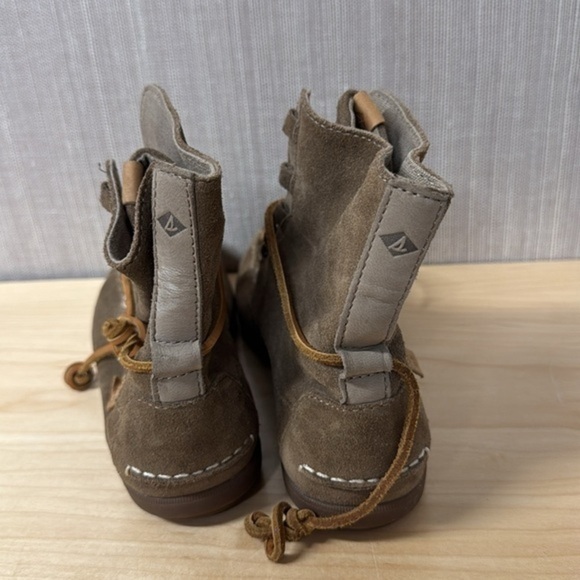 Sperry Top Sider Coil Hook Suede Ankle Boots Taupe Women 7.5 - Picture 4 of 9